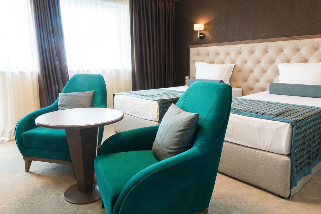Deluxe Tweepersoonskamer met 2 Aparte Bedden